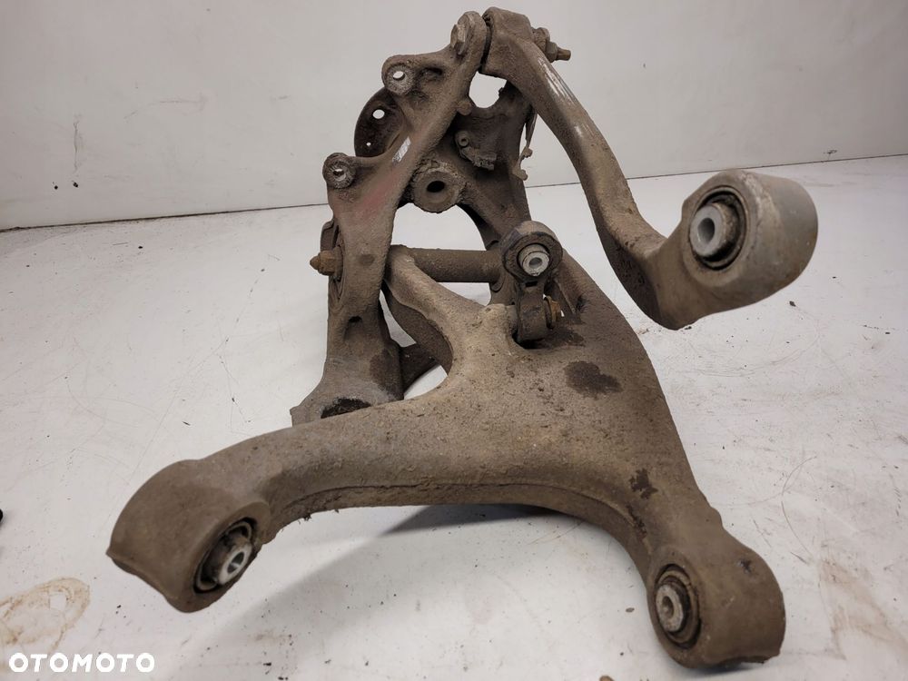 ZWROTNICA PRAWY TYŁ AUDI A4 A6 C7 A7 8K0505432AQ - 3