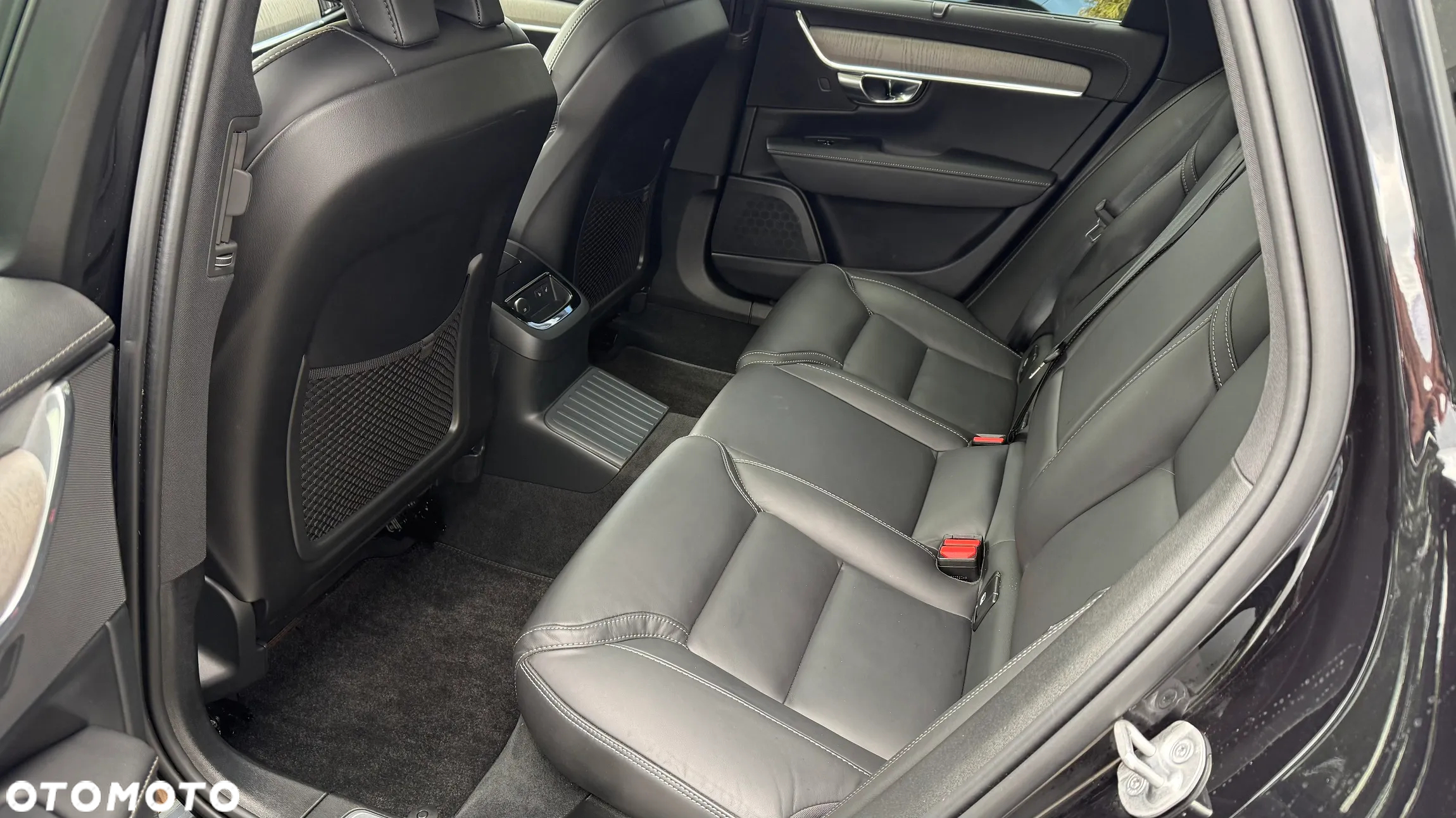 Volvo V90 - 10