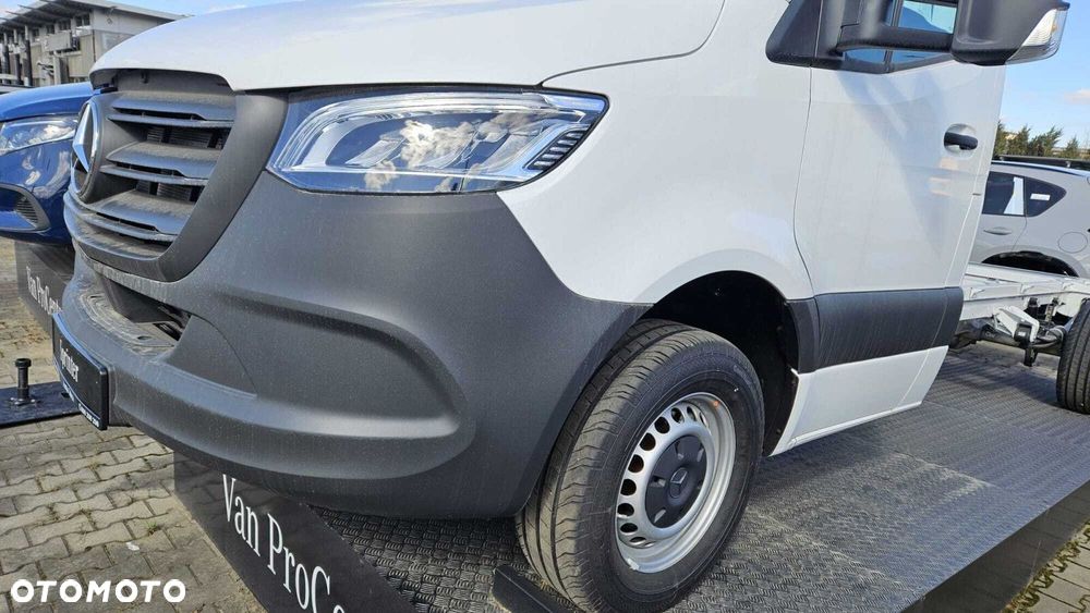 Mercedes-Benz Sprinter Sprinter - 4