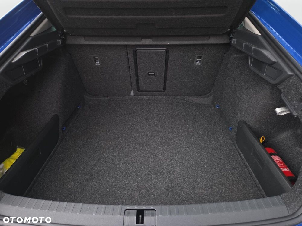 Skoda Octavia 1.5 TSI mHEV Selection DSG - 25