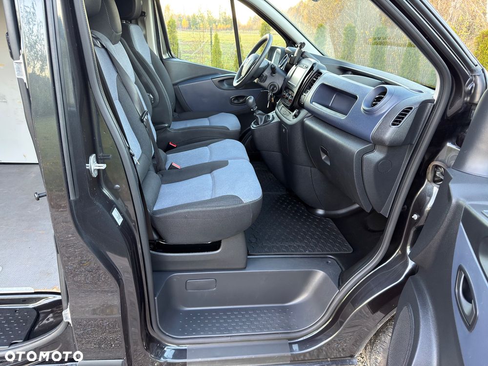 Opel Vivaro - 33