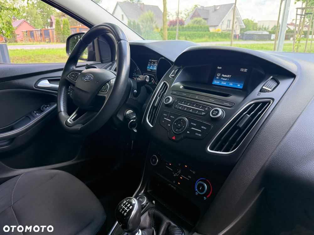 Ford Focus 1.5 EcoBlue Start-Stopp-System COOL&CONNECT - 6