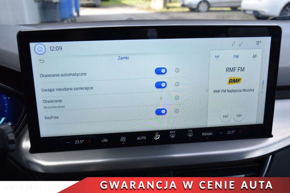 Ford Focus 1.0 EcoBoost Hybrid TITANIUM - 23