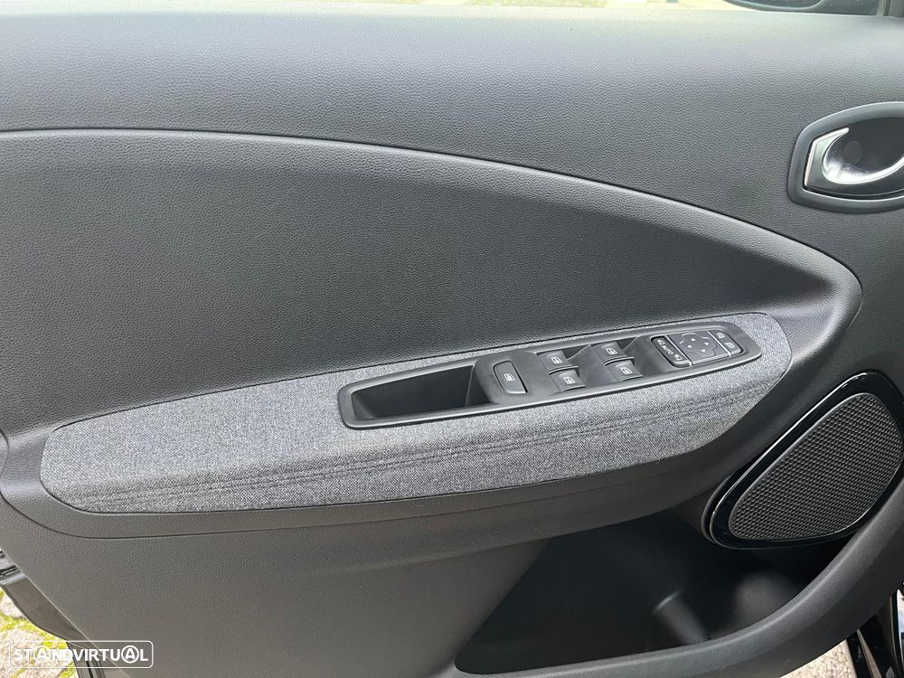 Renault Zoe (c/ Bateria) Intens 50 - 40