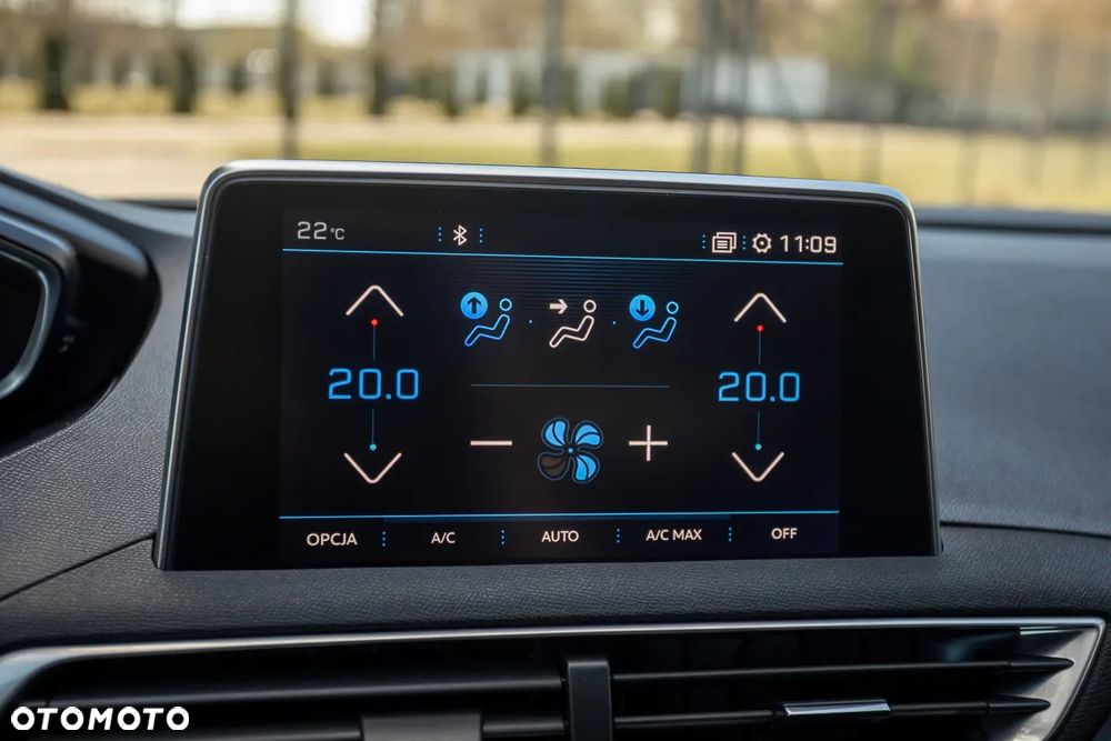 Peugeot 3008 HDi 150 Active - 32