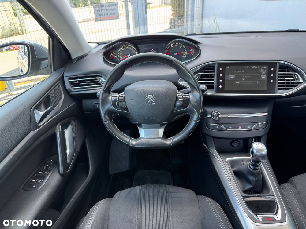 Peugeot 308 1.6 e-HDi Active S&S - 33