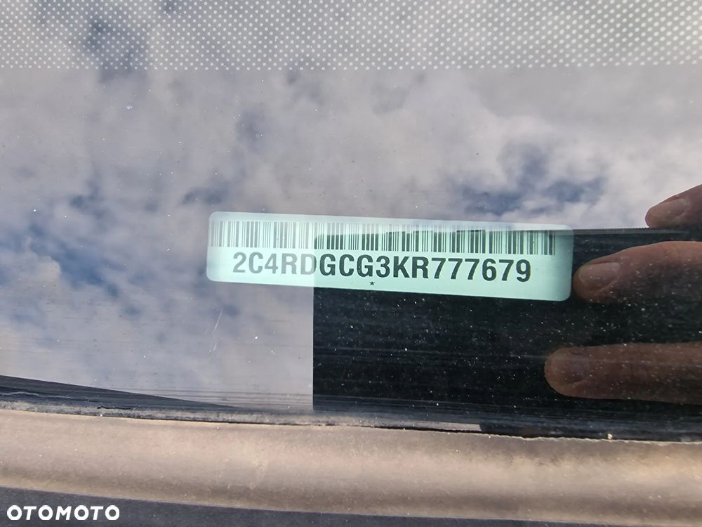 Dodge Grand Caravan 3.6 R/T - 14