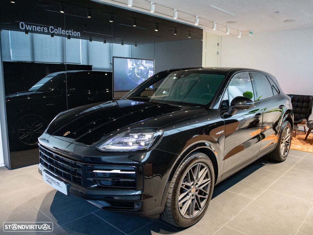 Porsche Cayenne S E-Hybrid - 4