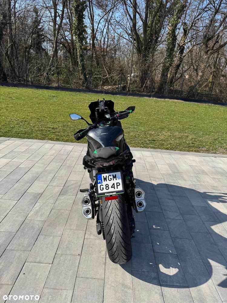 Kawasaki Ninja 1000 SX - 4