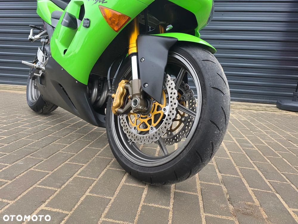 Kawasaki ZX - 25