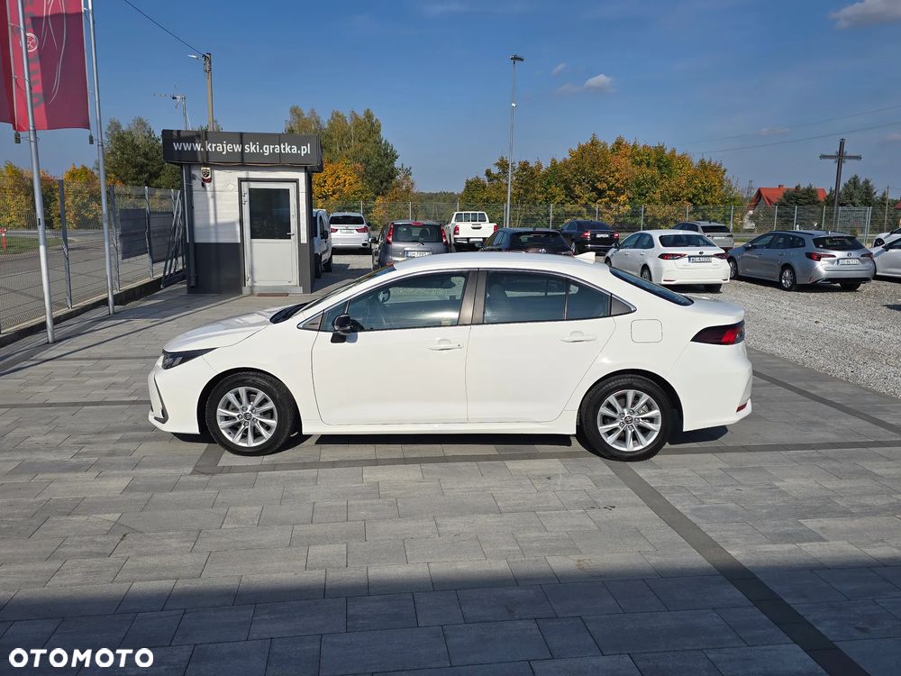 Toyota Corolla 1.8 Hybrid Comfort - 32