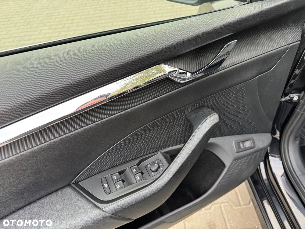 Skoda Octavia 2.0 TDI 4x4 Style DSG - 18