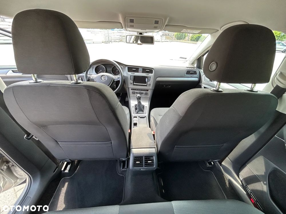 Volkswagen Golf 1.4 TSI BMT Comfortline - 19