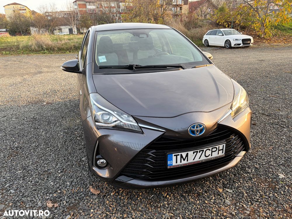 Toyota Yaris 1.5 VVT-i HSD Active - 3