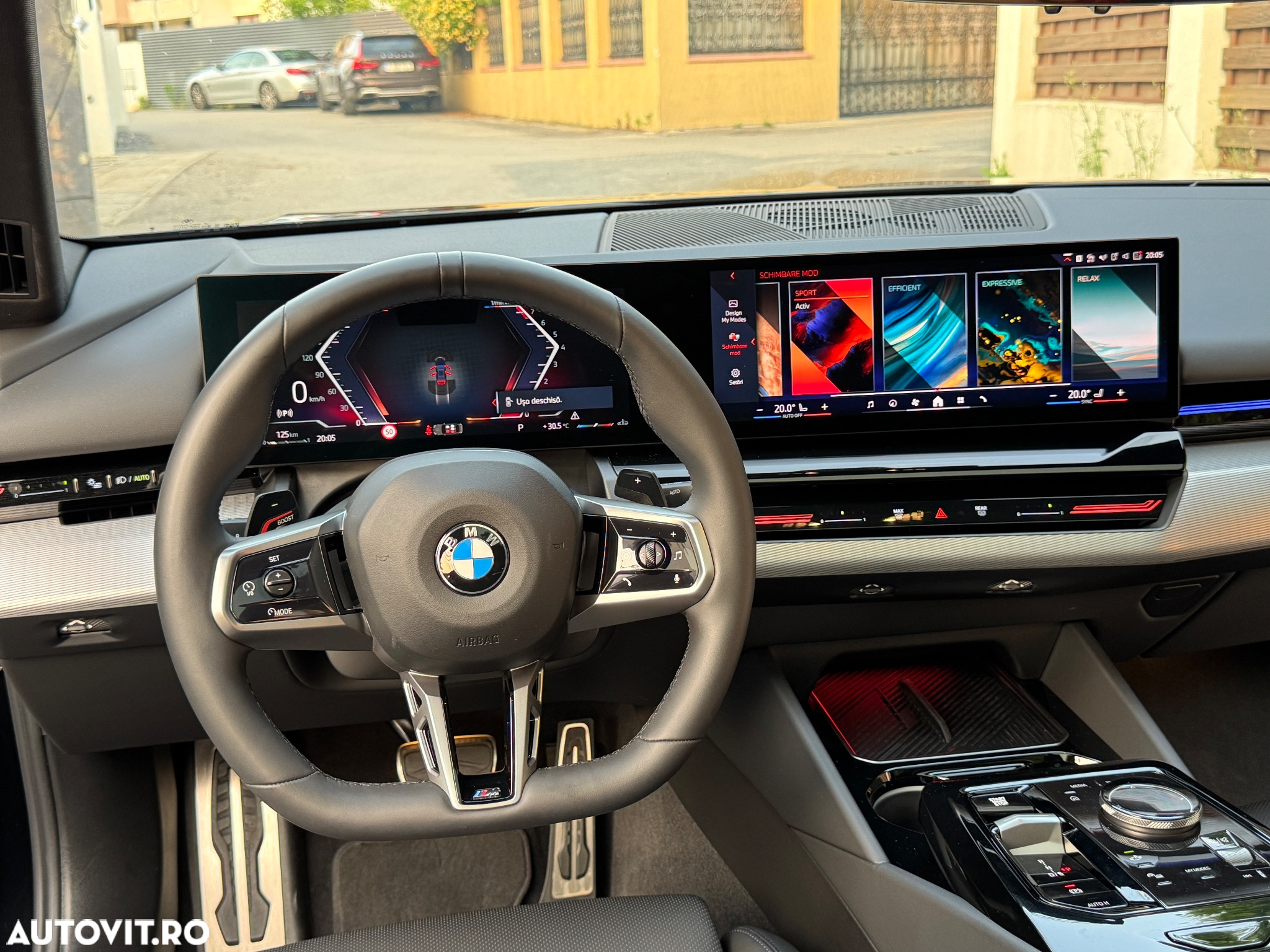 BMW Seria 5 520i AT MHEV - 17