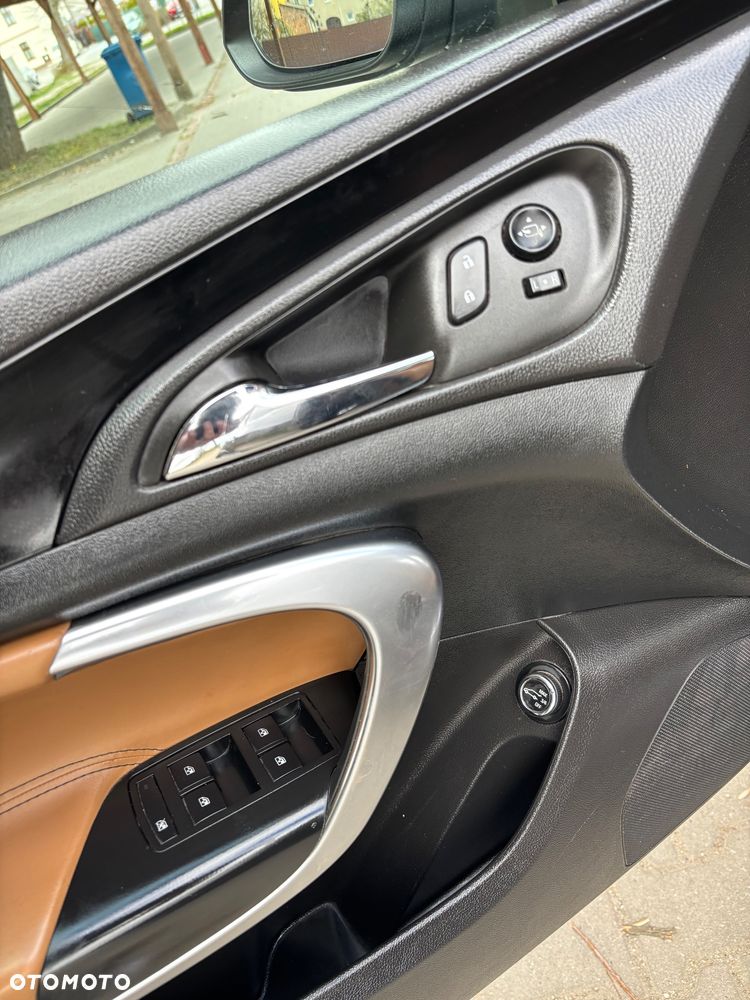 Opel Insignia 2.0 Bi Turbo CDTI 4x4 - 19