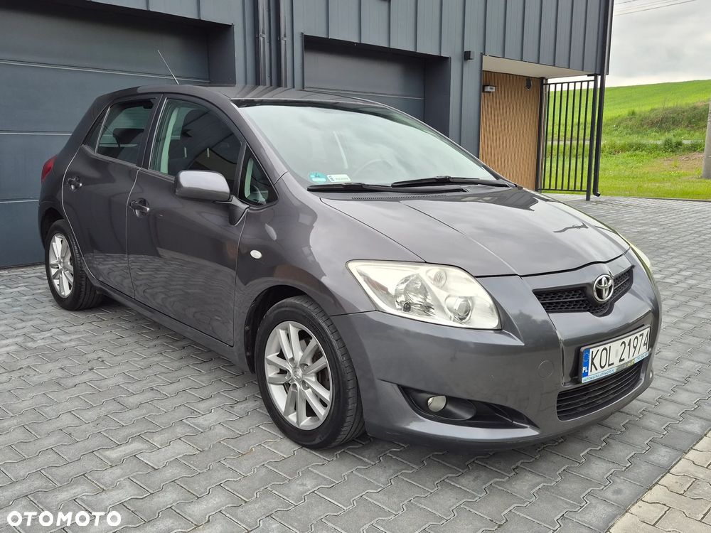 Toyota Auris 1.4 VVT-i Terra - 22