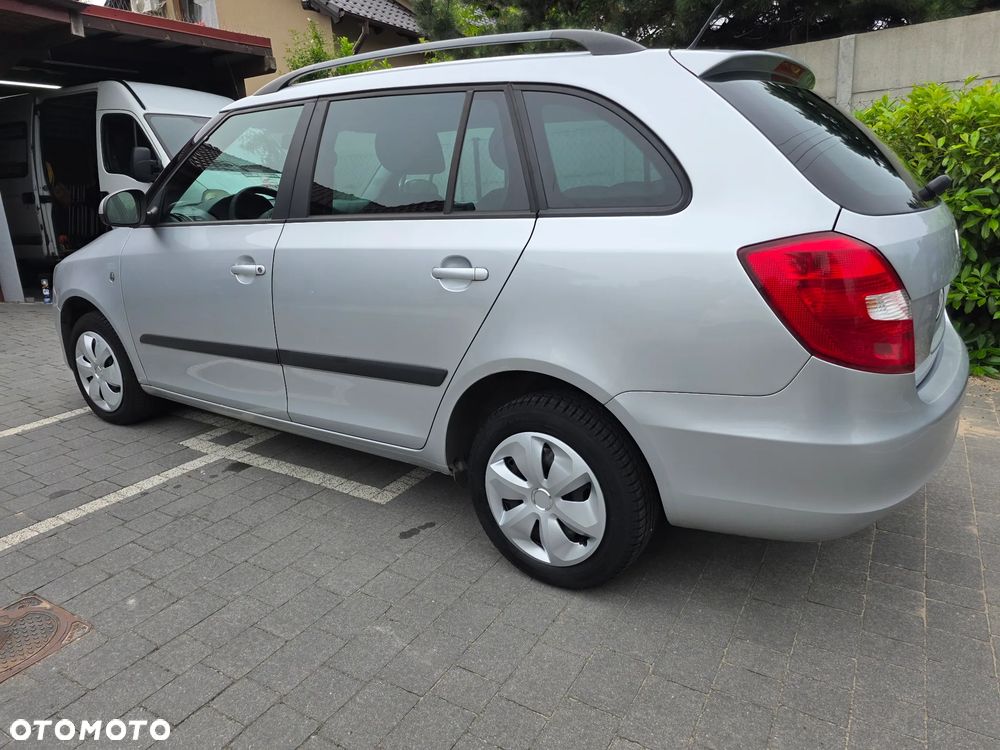 Skoda Fabia 1.2 12V Family Plus - 2