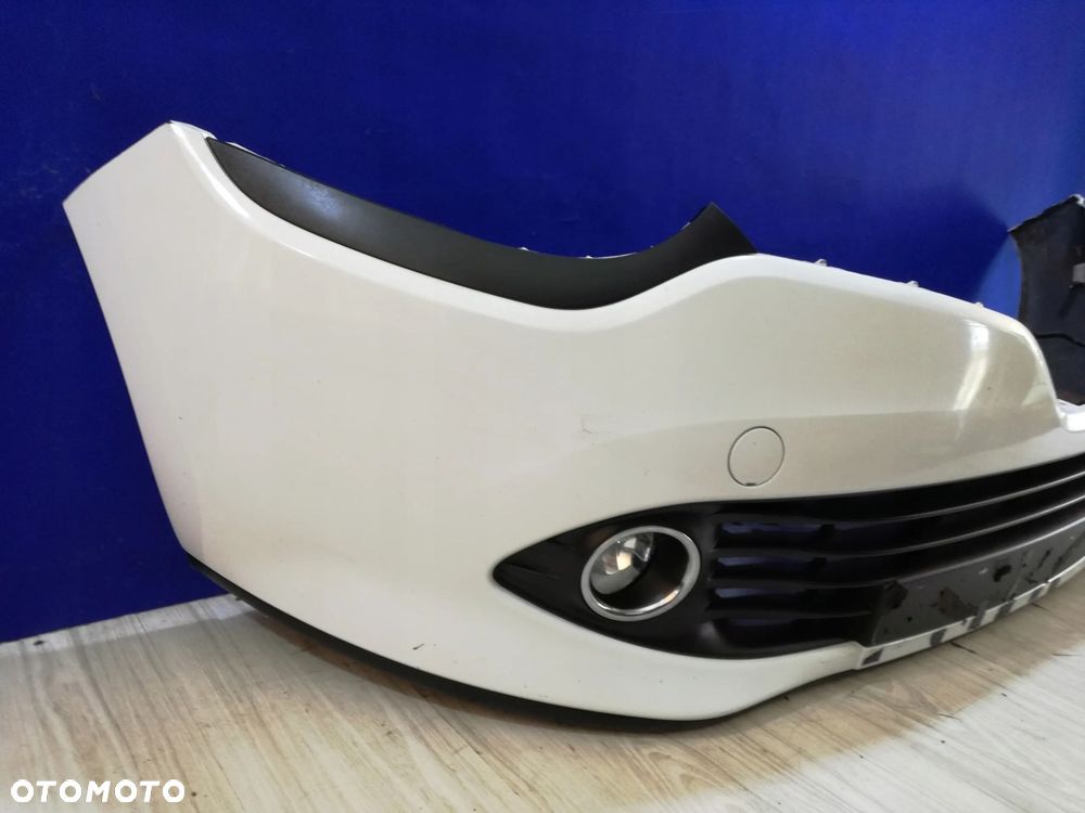Renault Clio IV DV369 zderzak przód przedni 12/16 - 2