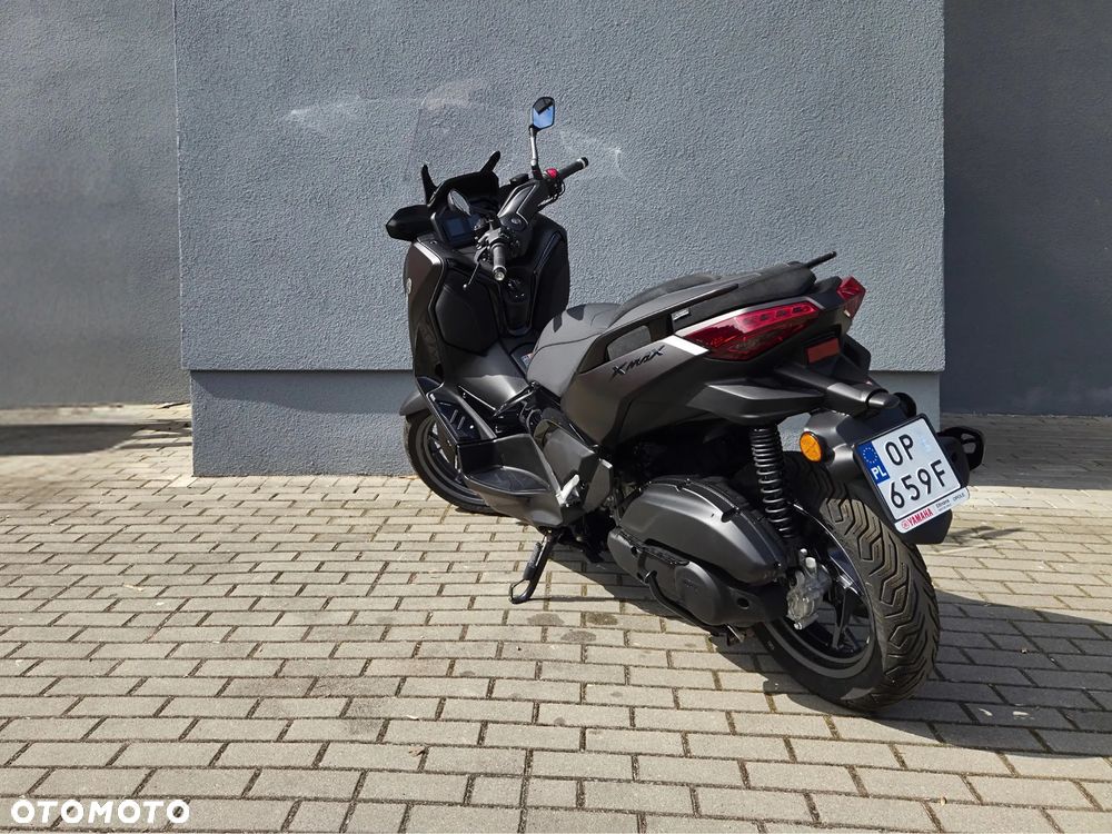 Yamaha X-max - 8