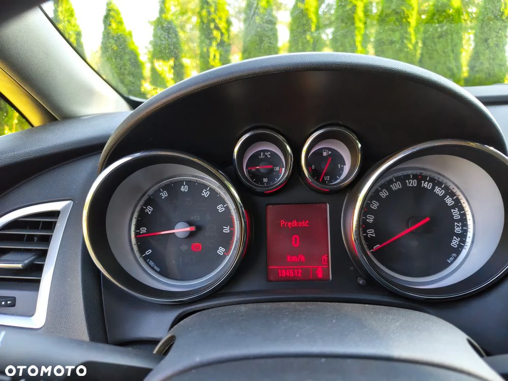 Opel Astra 1.4 T Enjoy - 14
