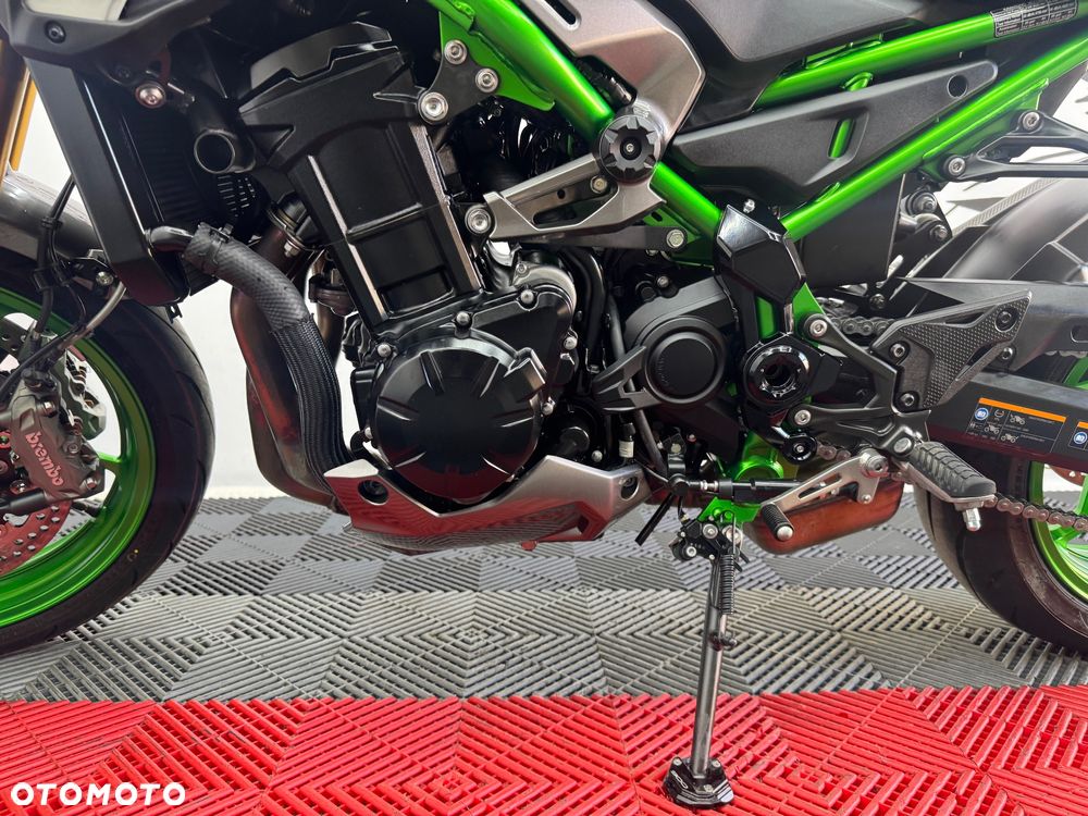Kawasaki Z 900 - 14