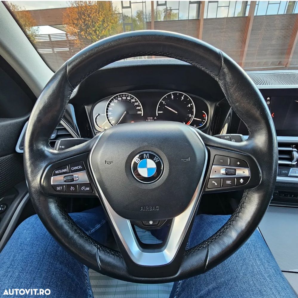 BMW Seria 3 318d Touring Aut. Sport Line - 16