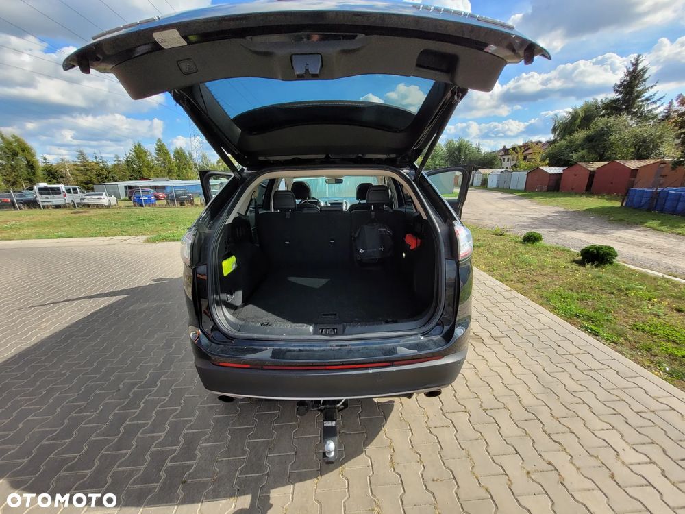 Ford Edge - 9