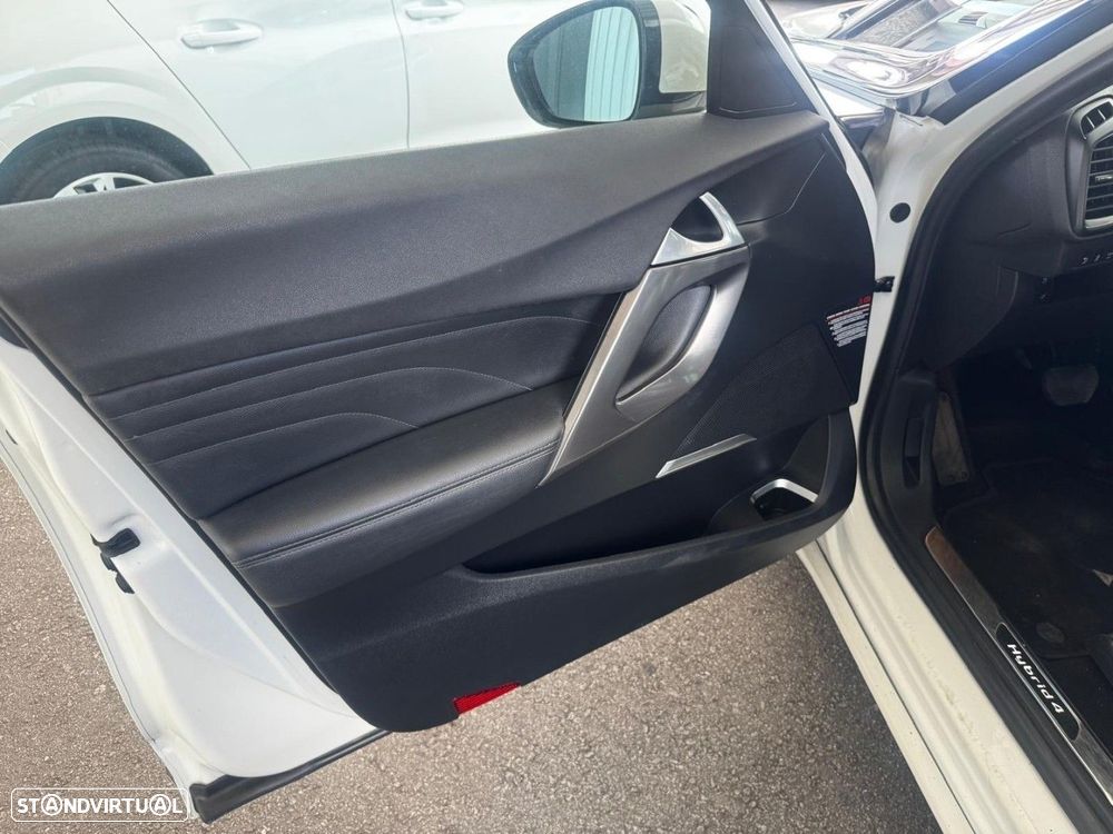 Citroën DS5 2.0 HDi Hybrid4 So Chic CMP6 - 8
