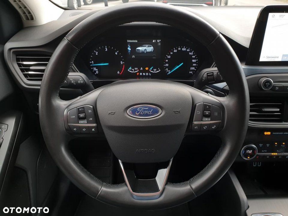 Ford Focus - 12