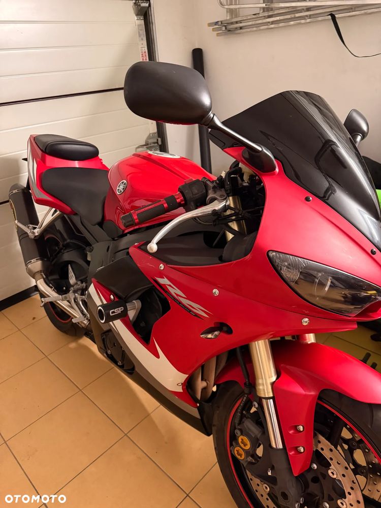 Yamaha R6 - 5