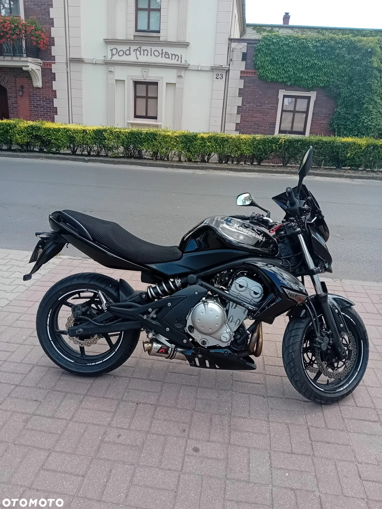 Kawasaki ER - 9