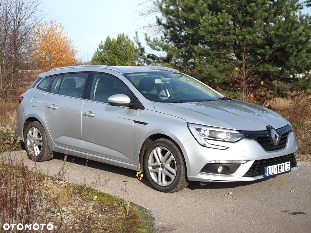 Renault Megane 1.5 Blue dCi Business - 4