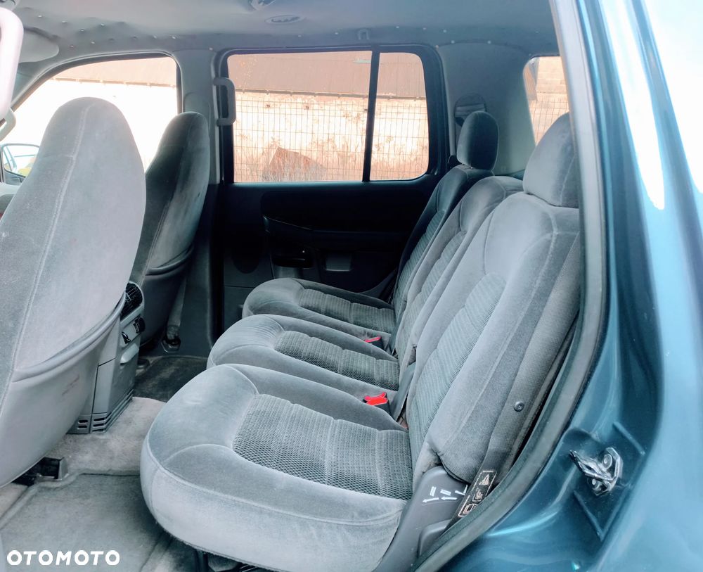 Ford Explorer 4.0 - 10