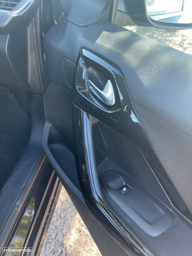 Peugeot 208 1.6 BlueHDi Allure - 34