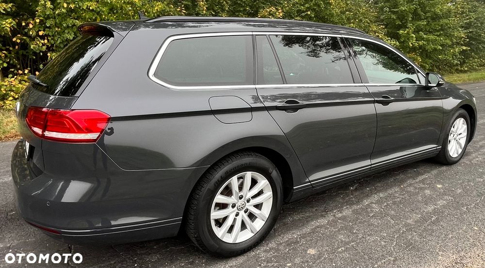 Volkswagen Passat - 19