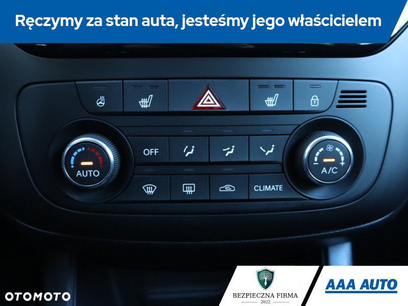 Kia Venga - 17