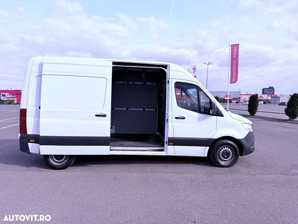 Mercedes-Benz Sprinter (BlueTec) 906.233 BlueEFFICIENCY - 14