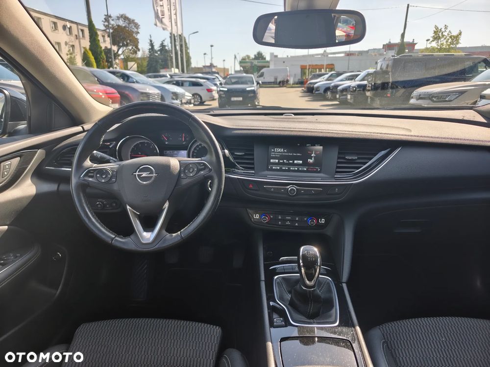 Opel Insignia 1.5 T Innovation S&S - 14