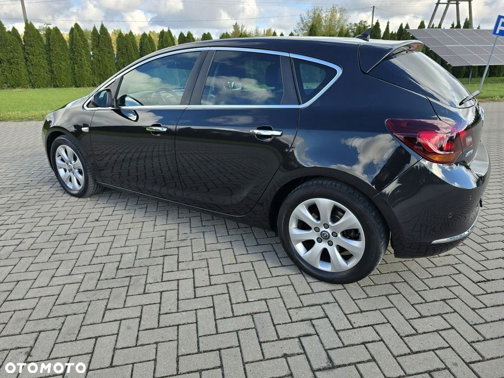 Opel Astra 2013