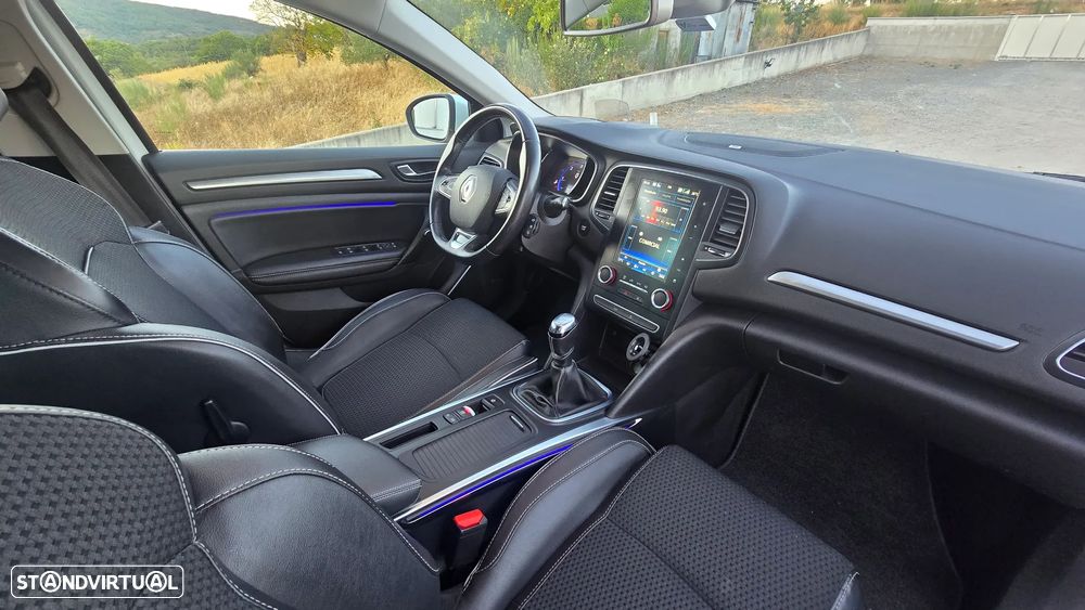 Renault Mégane Sport Tourer 1.5 Blue dCi Bose Edition - 27