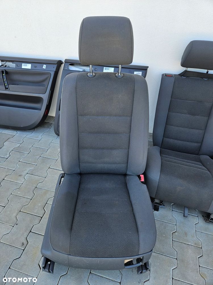 VW TOUAREG 7L 03-09R FOTEL FOTELE KANAPA KOMPLET MATERIAL TAPICERKI DRZWI - 3