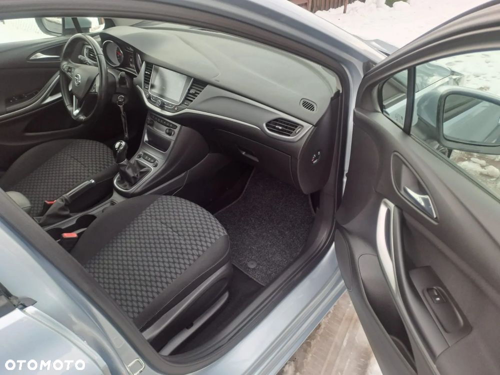 Opel Astra 1.6 D (CDTI) Selection - 11