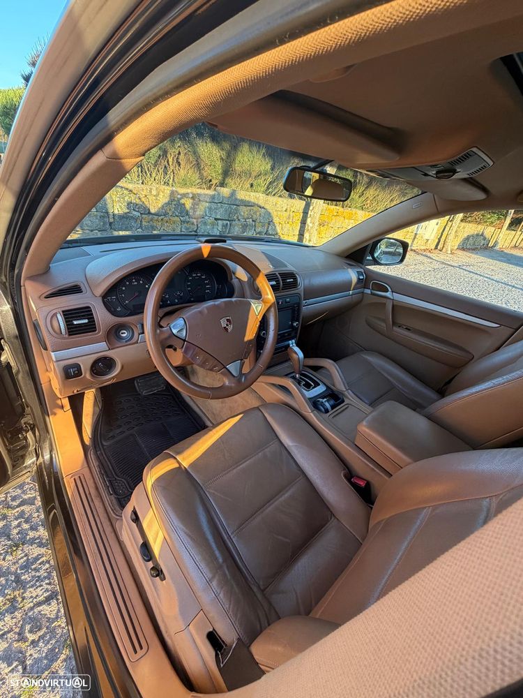 Porsche Cayenne Tiptronic - 9