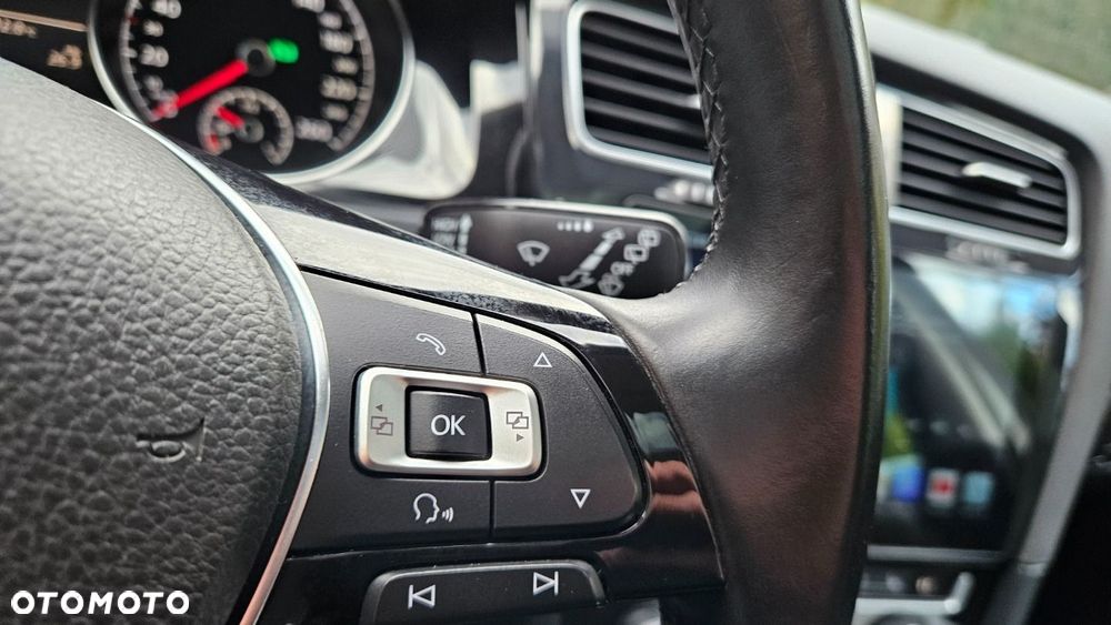 Volkswagen Golf VII 1.4 TSI BMT Highline Perfectline DSG - 27