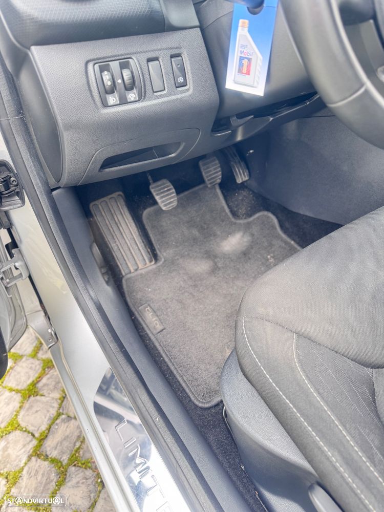 Renault Clio Sport Tourer 0.9 TCe Limited Edition - 9