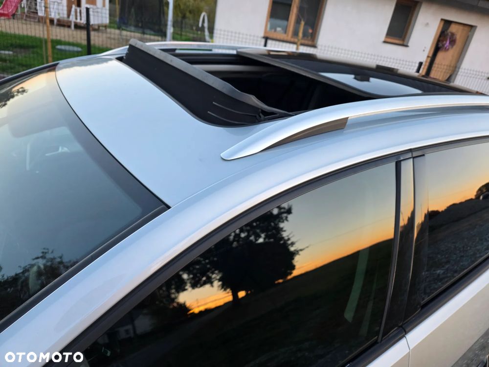 Volkswagen Golf - 11