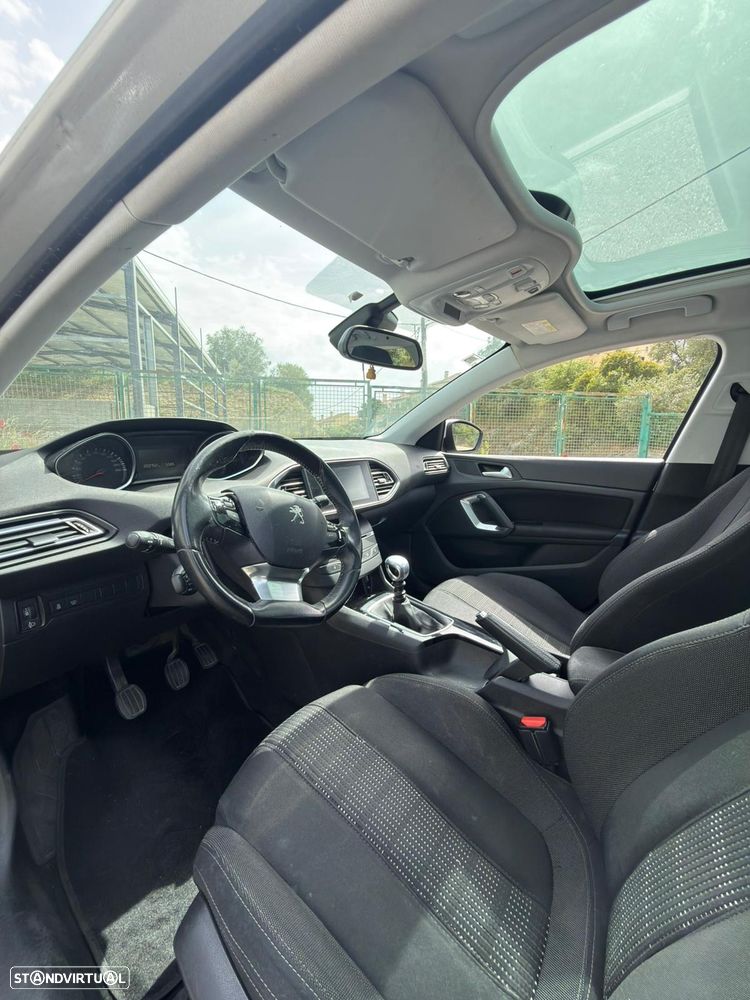 Peugeot 308 SW BlueHDi 120 Stop & Start Business-Line - 27