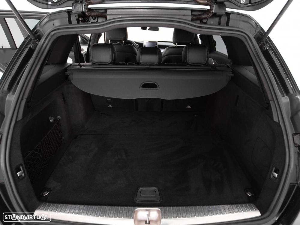 Mercedes-Benz C 220 - 13