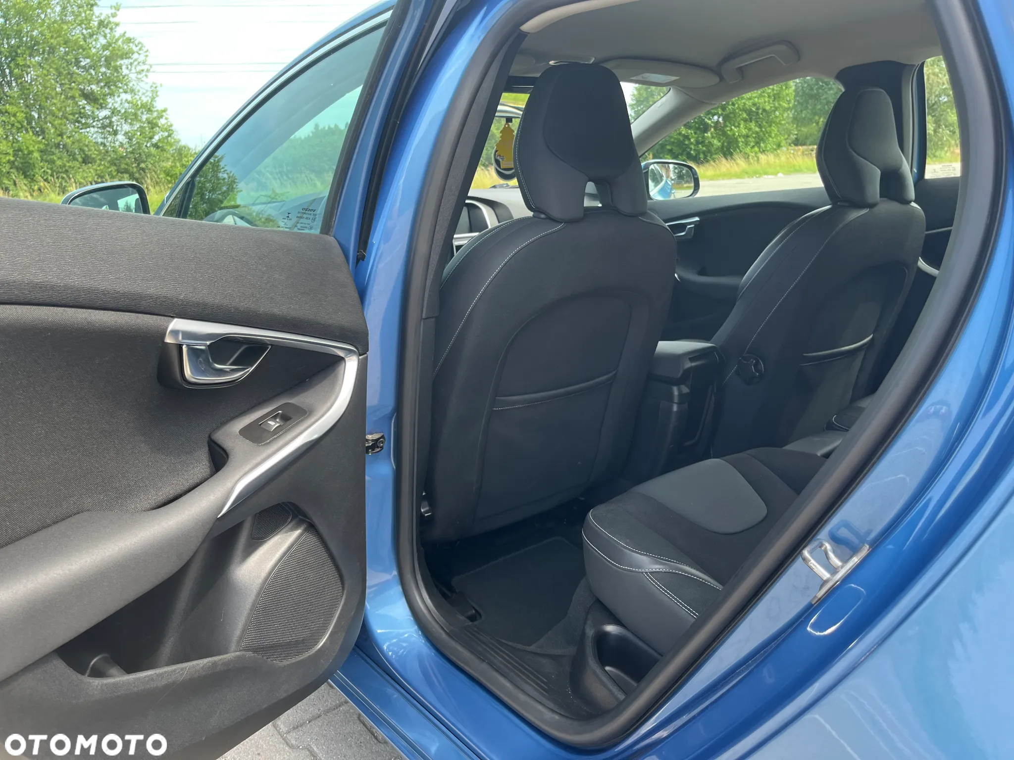 Volvo V40 D2 Momentum - 34